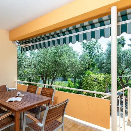 Zmak With Terrace Umag